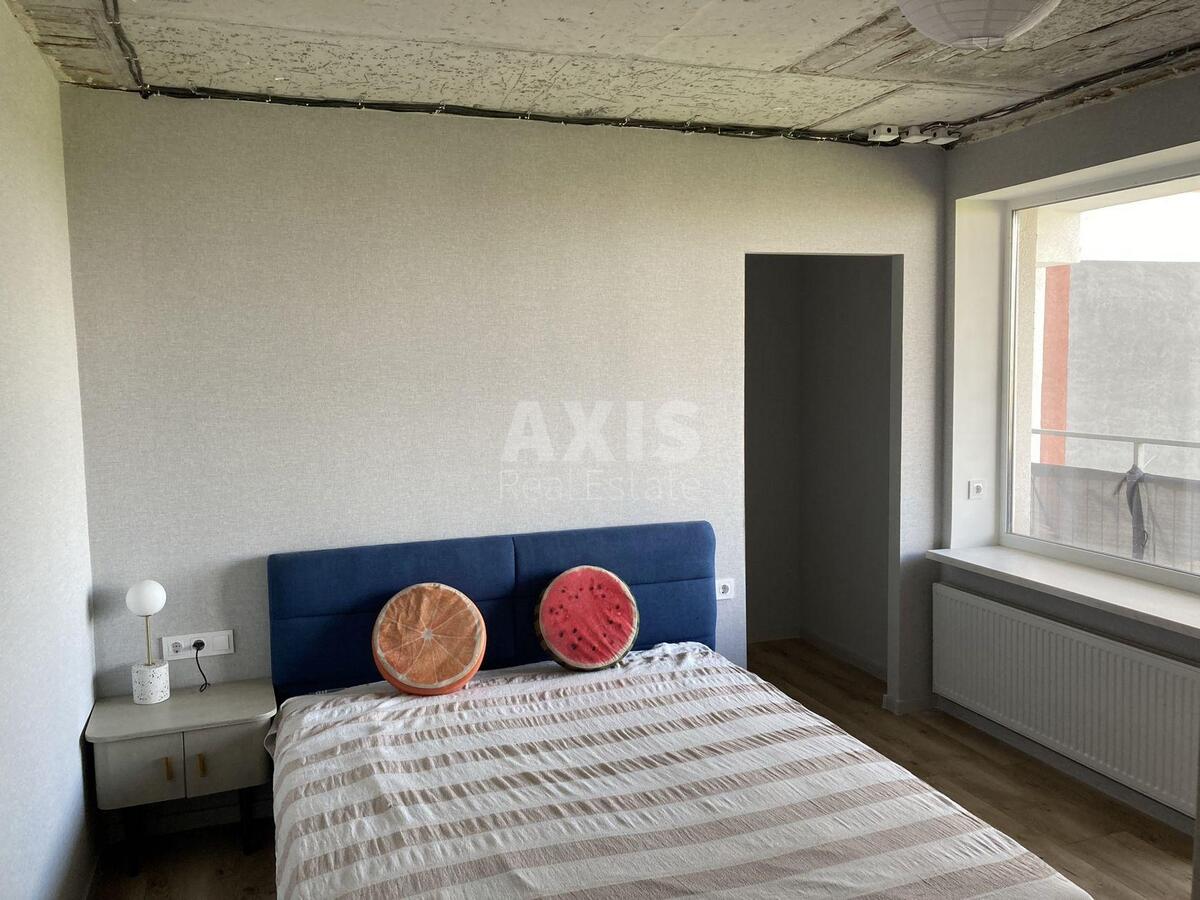 3k apartment uzv. Lysogirs'kyj 203