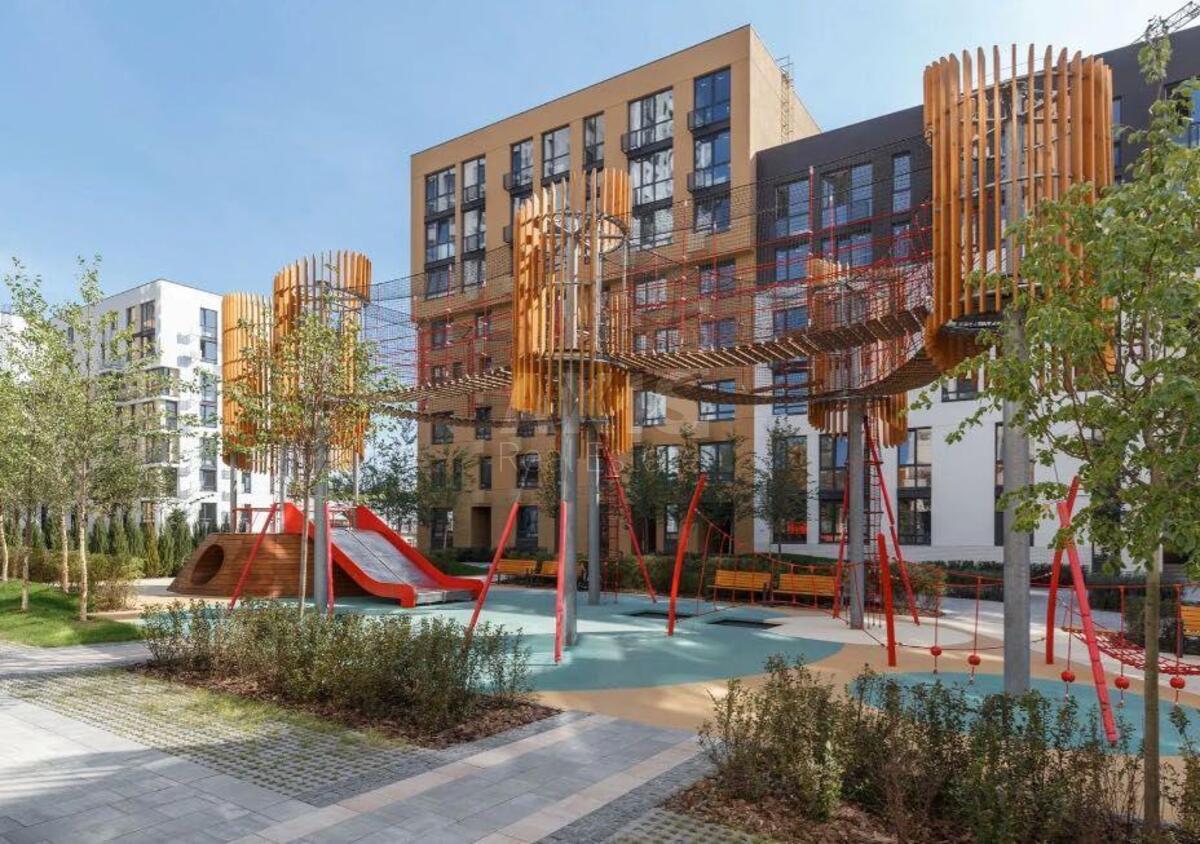 1k apartment vul. Saljutna 2Б636085