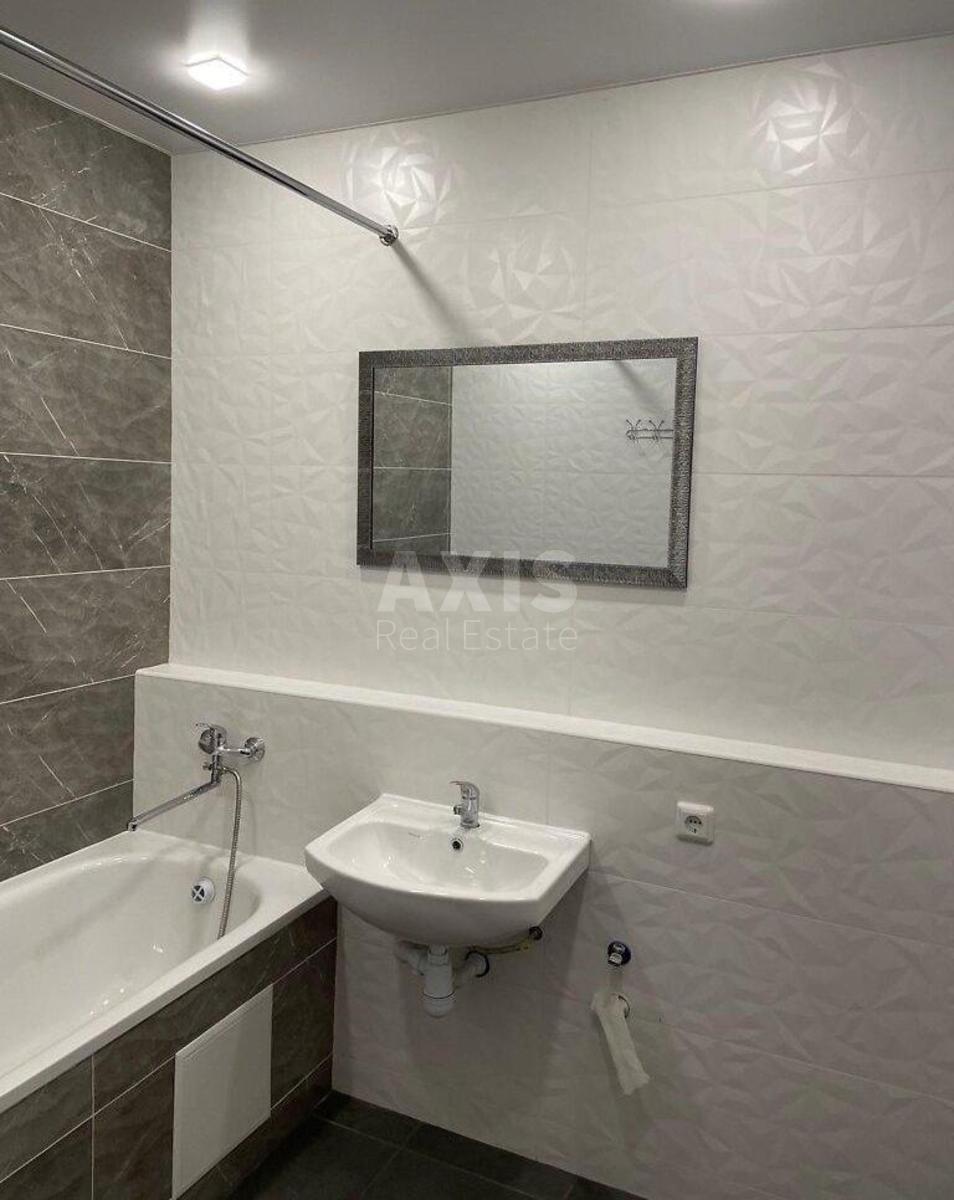 1k apartment vul. Revuc'kogo 54А1