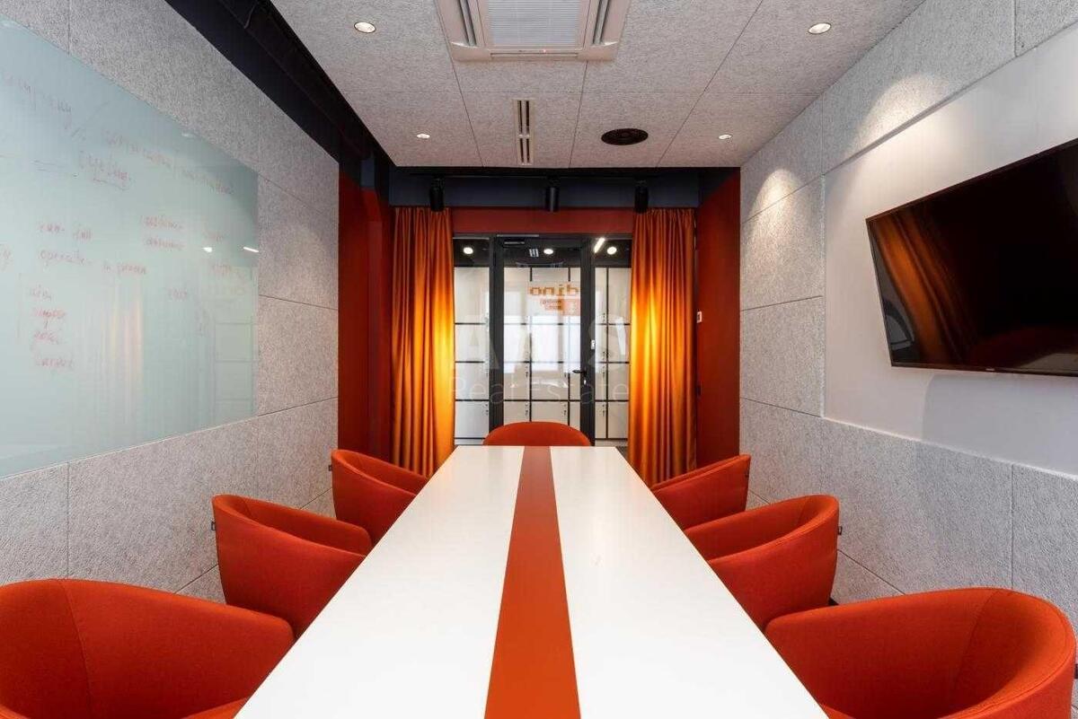 Office vul. Malevycha Kazymyra 86, 370m23