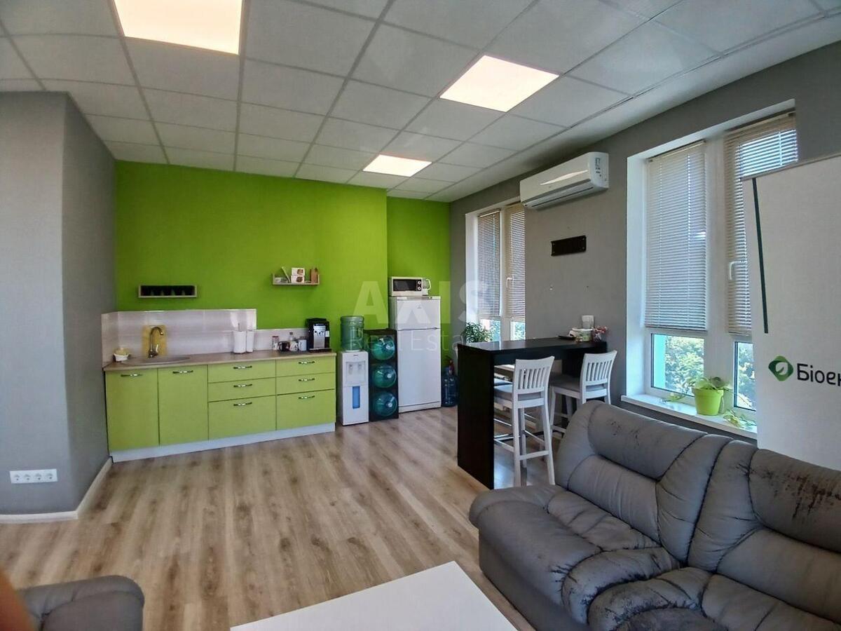 Office uzviz Voznesens'kyj 23В, 127m2584404