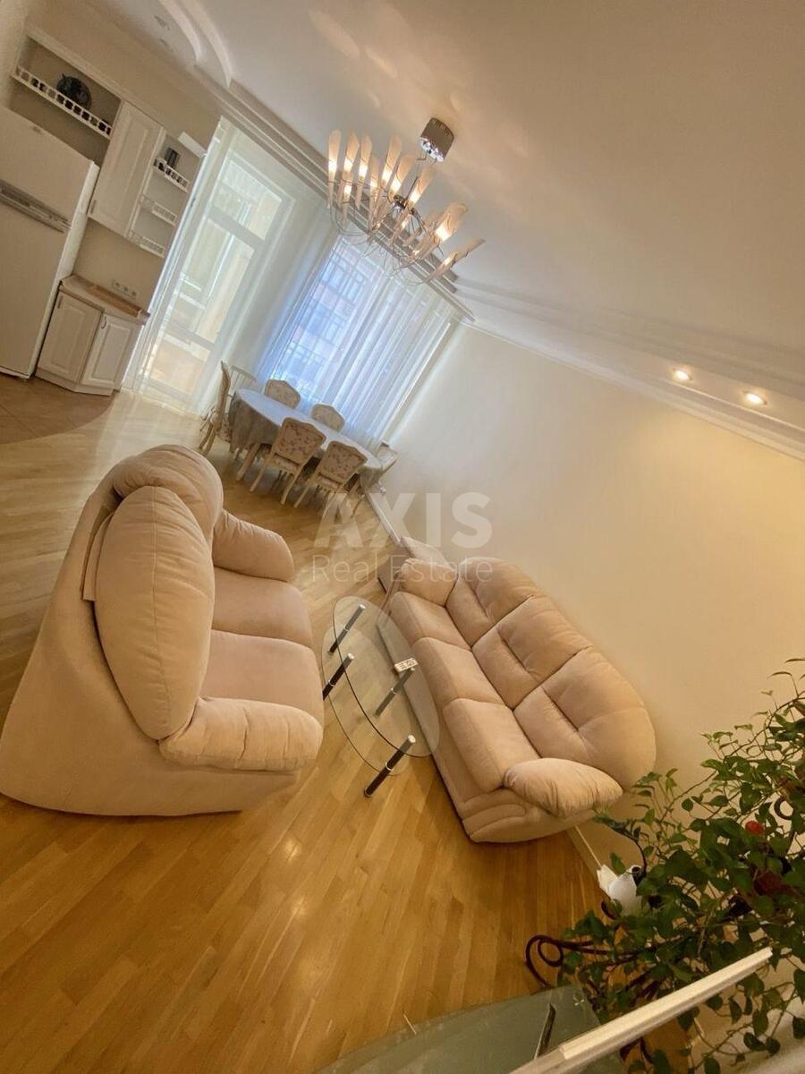 3k apartment vul. Pavlivs'ka 171