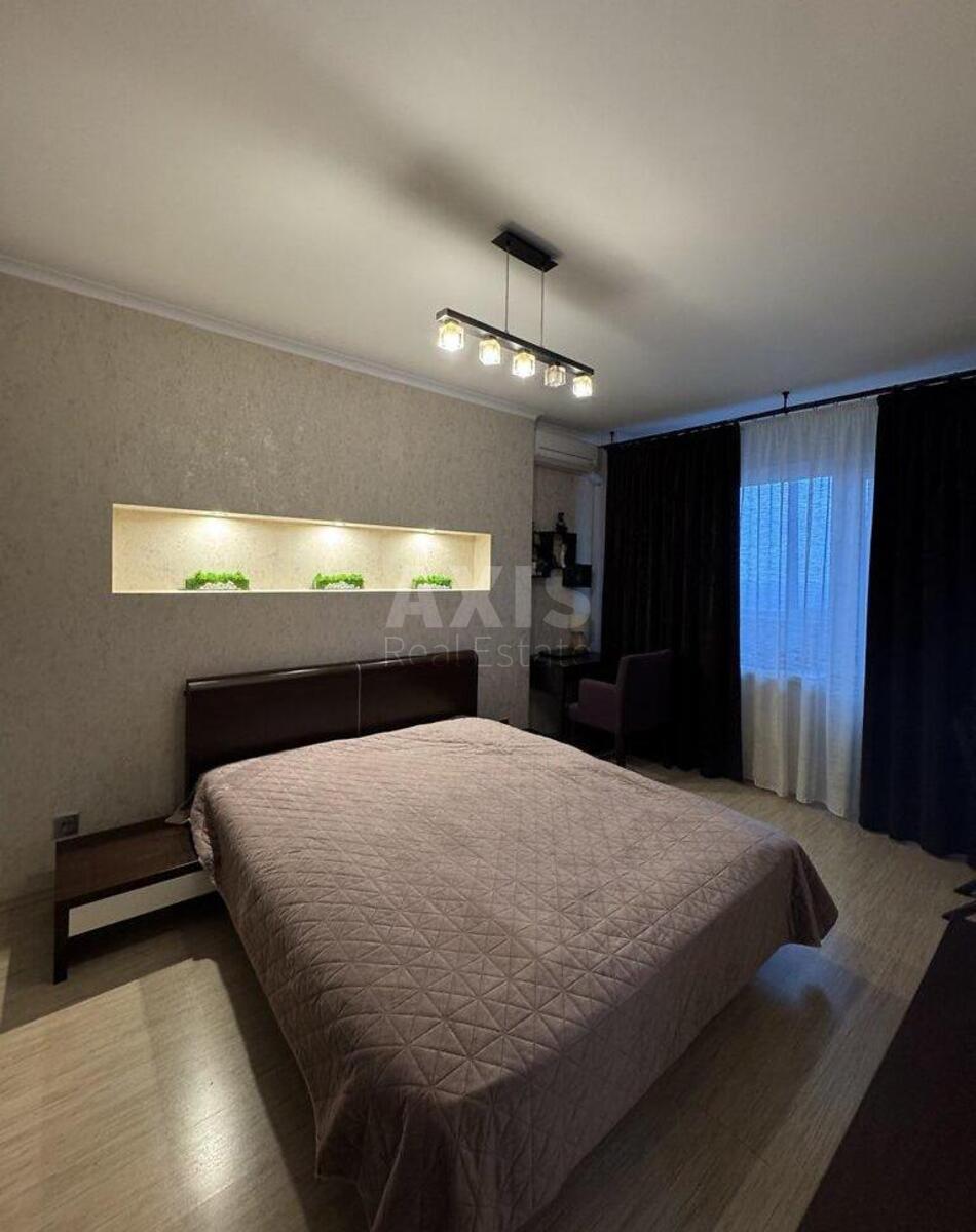 3k apartment vul. Myloslavs'ka 32/51А630726