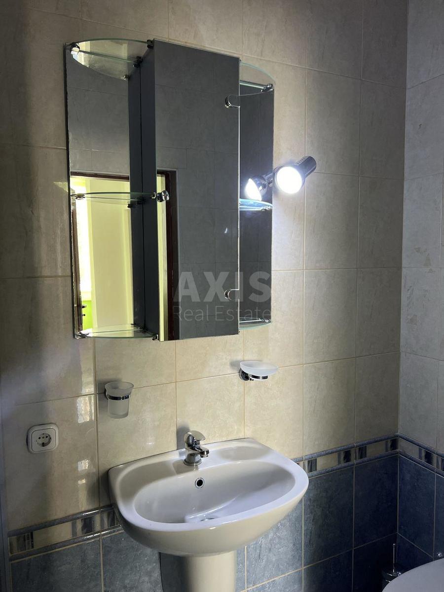 2k apartment vul. Volodymyra Sal's'kogo 53