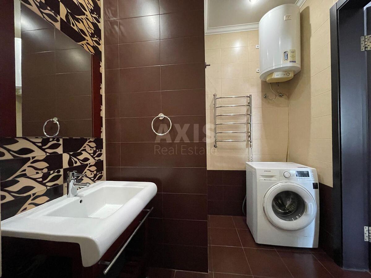 2k apartment vul. Volos'ka 4612