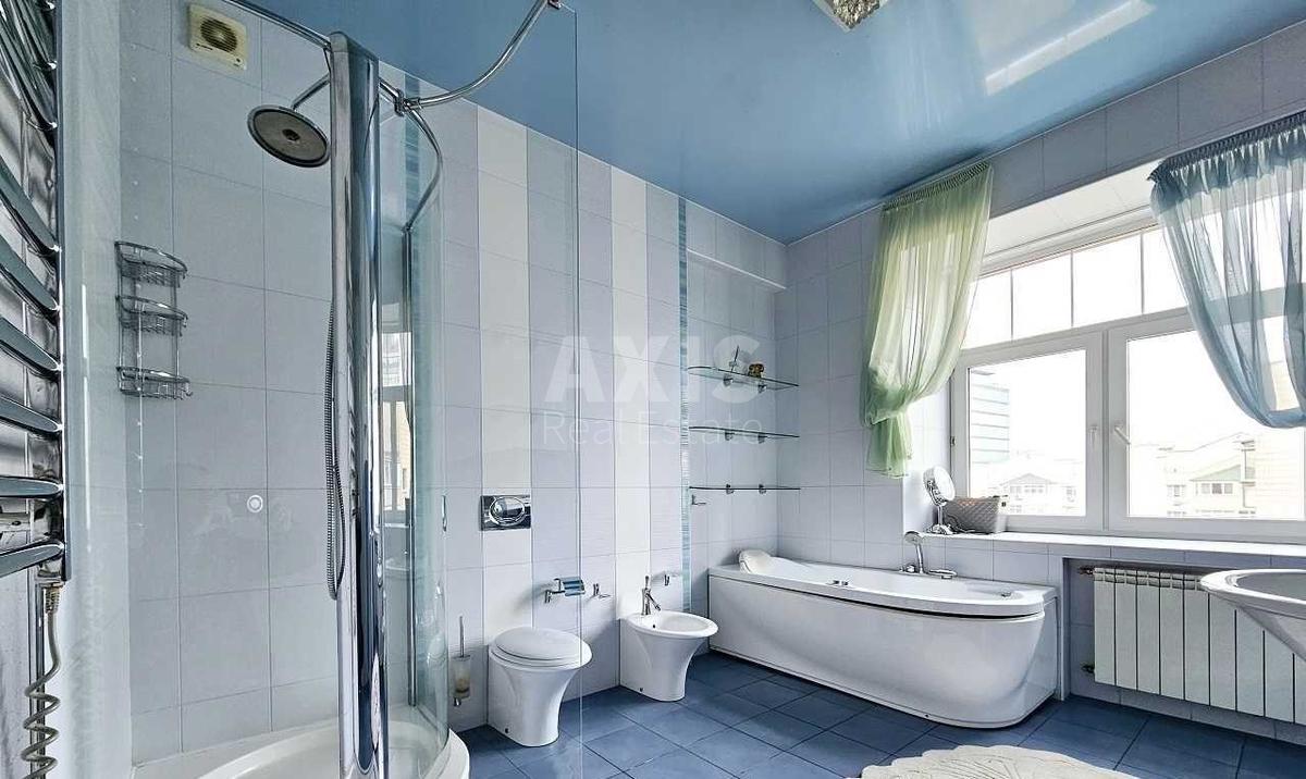 3k apartment vul. Panasa Myrnogo 108