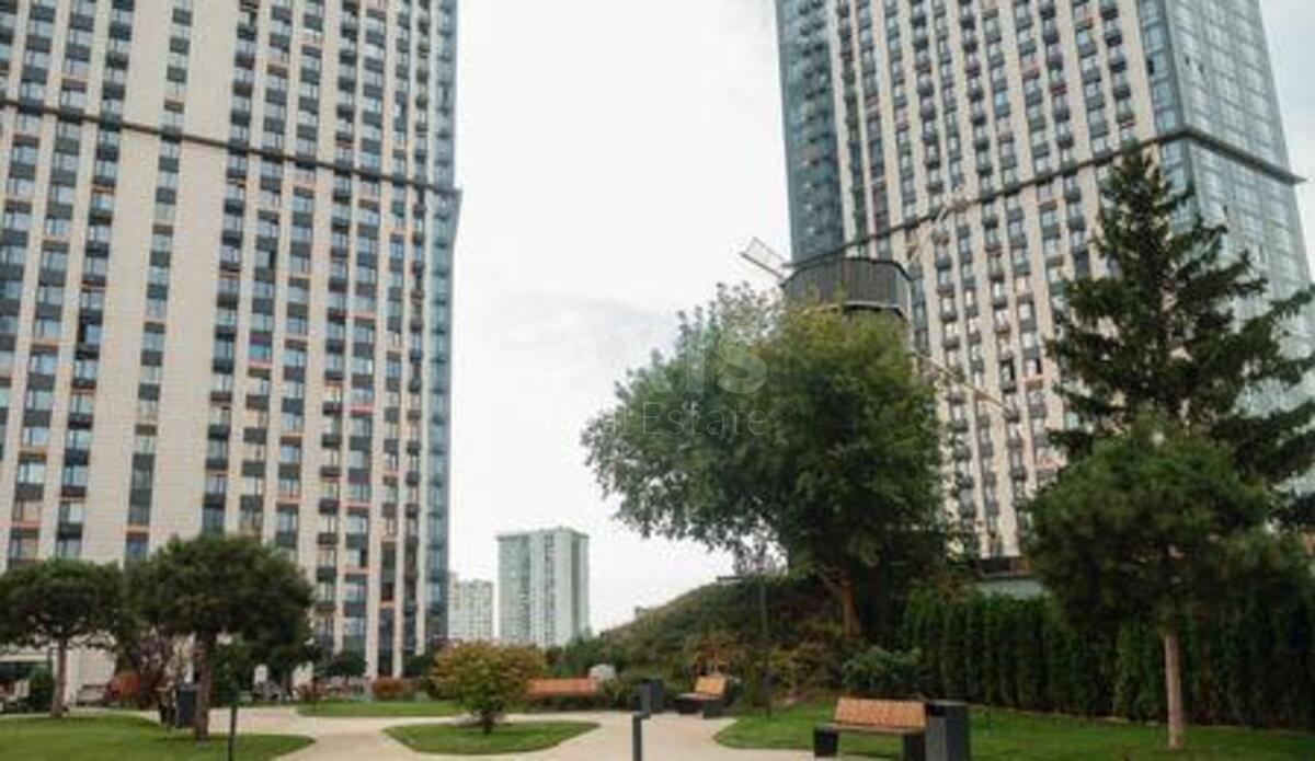 2k apartment vul. Zabolotnogo Akademika 11