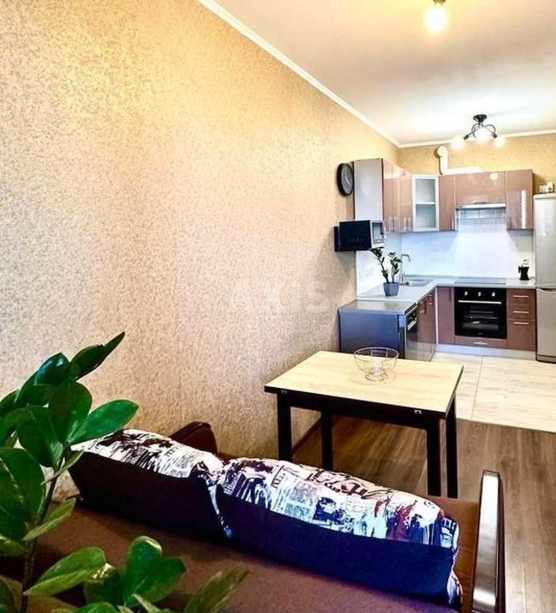 1k apartment vul. L'vivs'ka 152