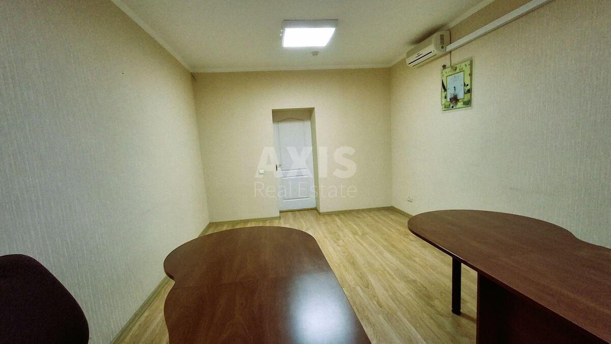 Office prov. Ipsylantijevs'kyj 3, 95m25