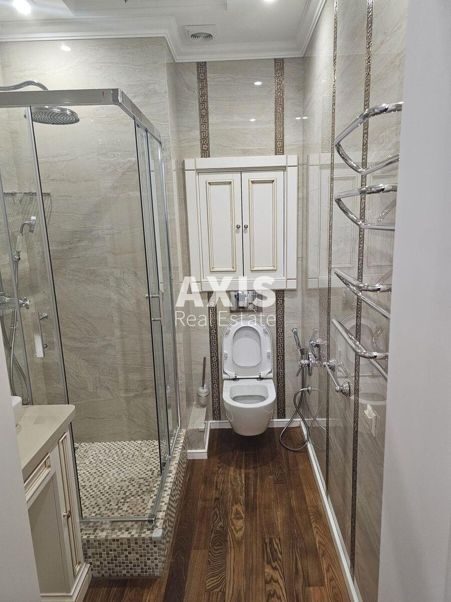 4k apartment vul. Ol'gyns'ka 69