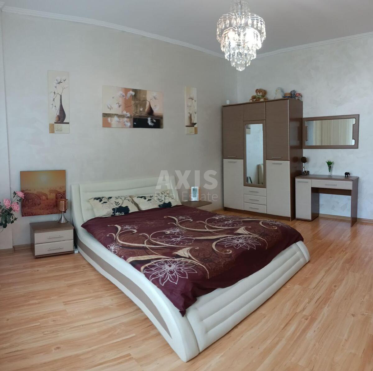 3к квартира ул. Дьяченко Ивана 20Б2