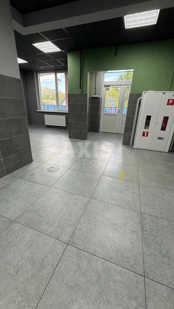 Office shose Harkivs'ke 188, 56m24