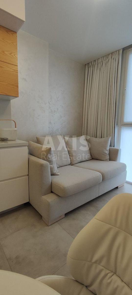 1k apartment vul. Dragomanova 2А4