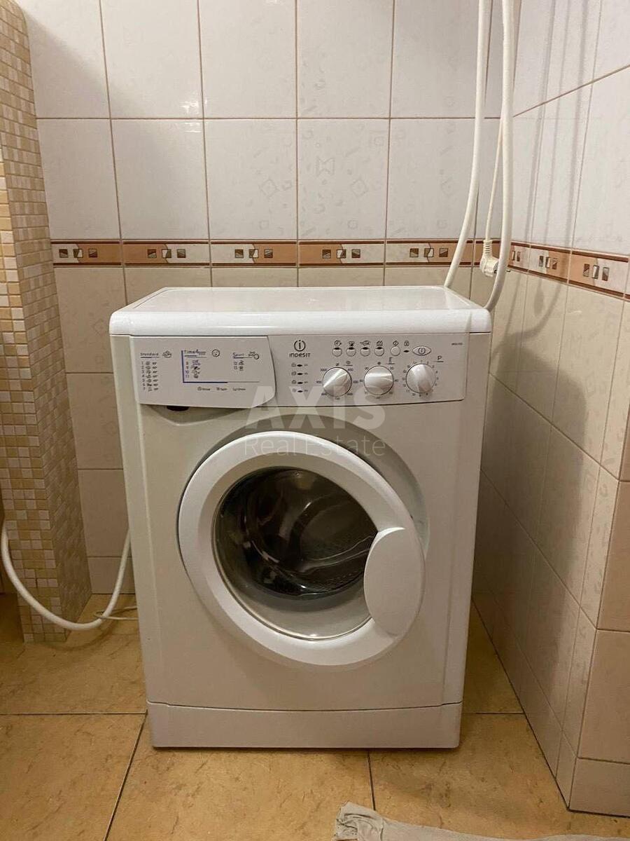 1k apartment vul. Kurs'ka 13Е615808