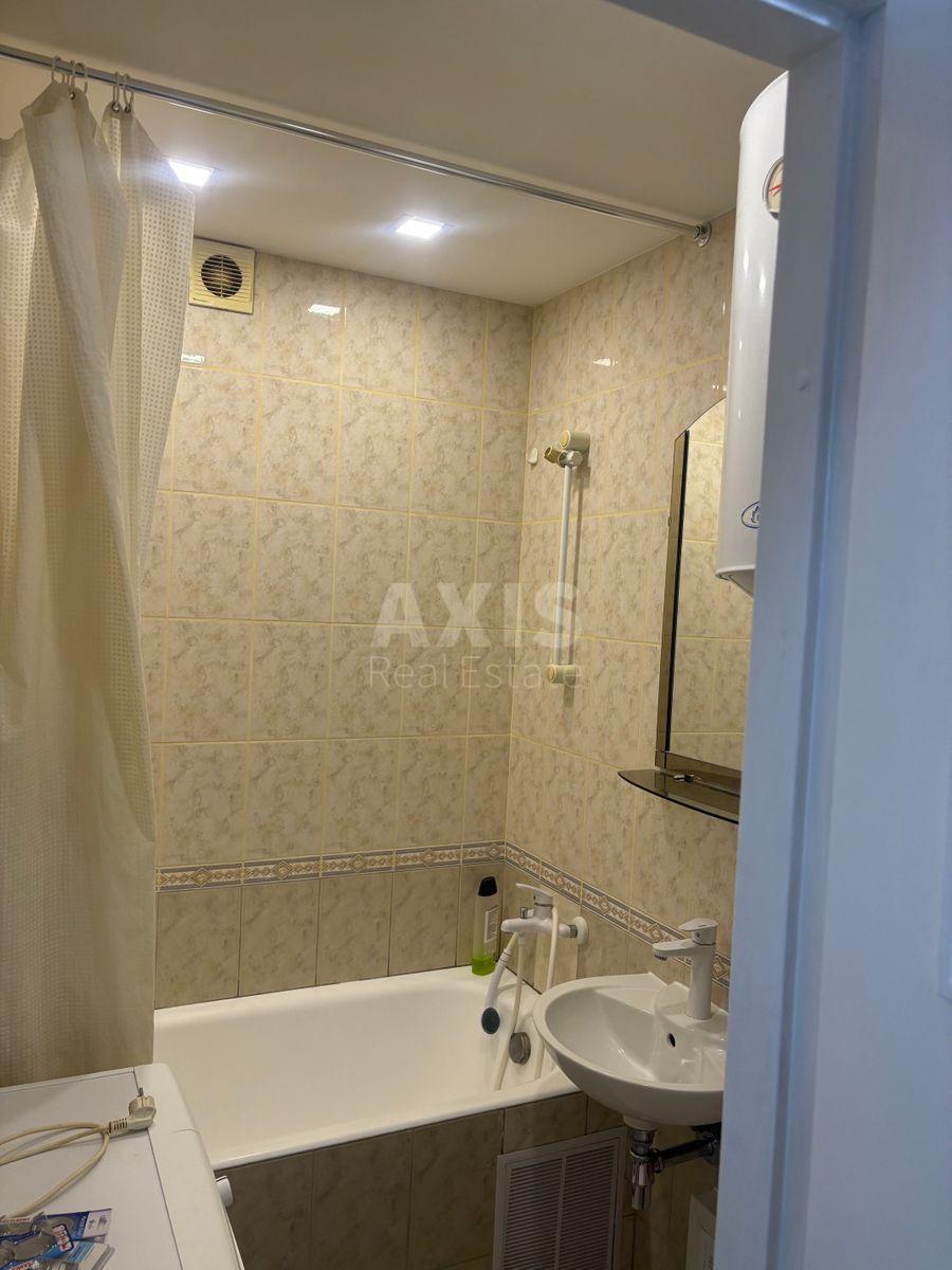 3k apartment vul. Strazheska Akademika 3569979