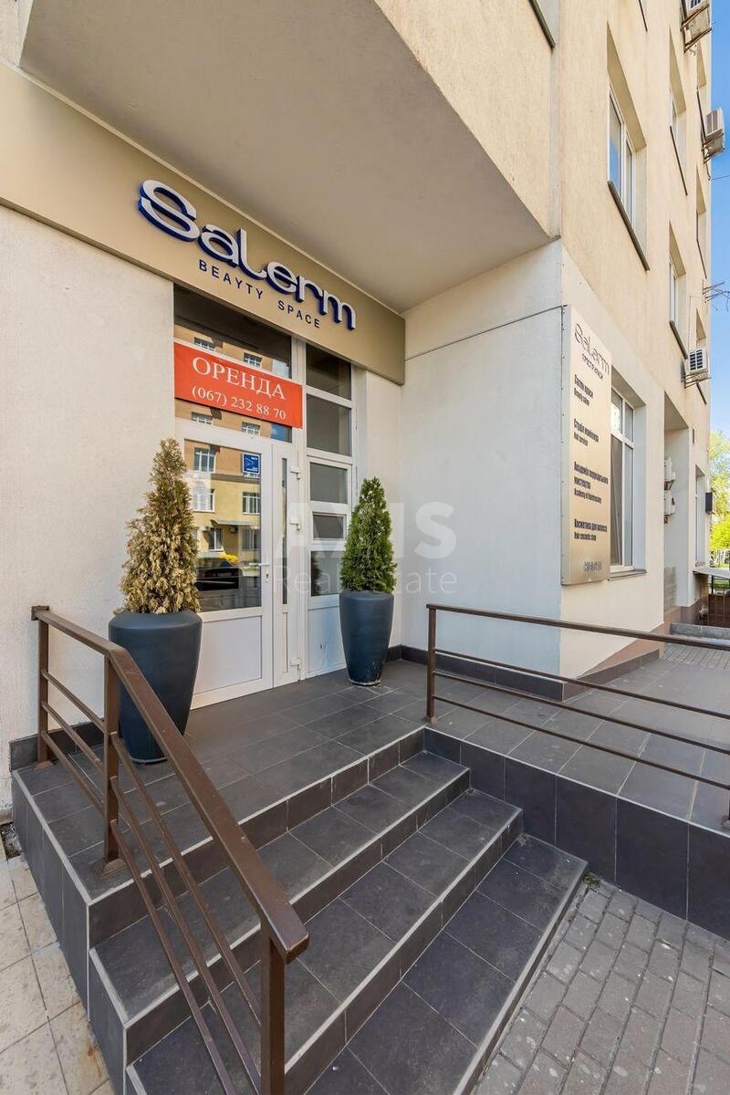 Объект торговли ул. Уинстона Черчилля 43, 176м261386