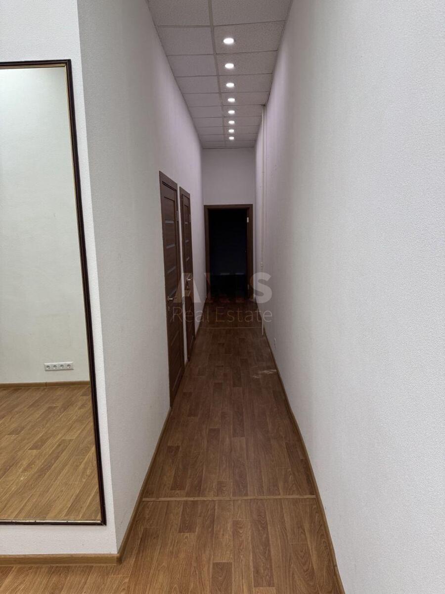 Офис ул. Майбороды Платона 23, 60м2613641