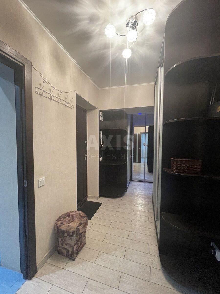 3к квартира ул. Карпатская 12607509