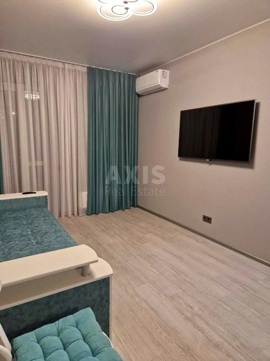 1k apartment bul. Ryl's'kogo Tadeja 1647647