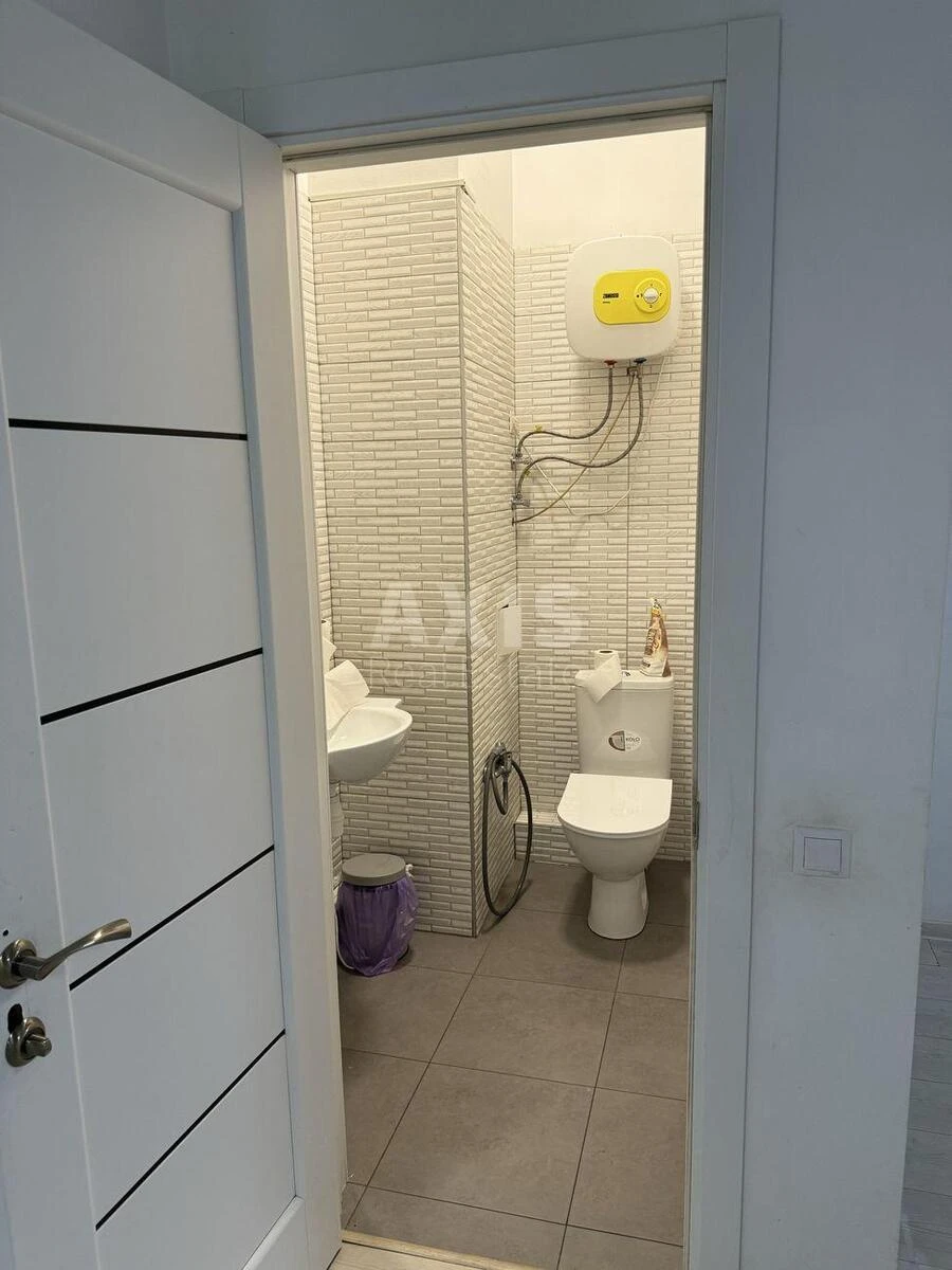 Trade object vul. Doncja Myhajla 2А, 97m27119215