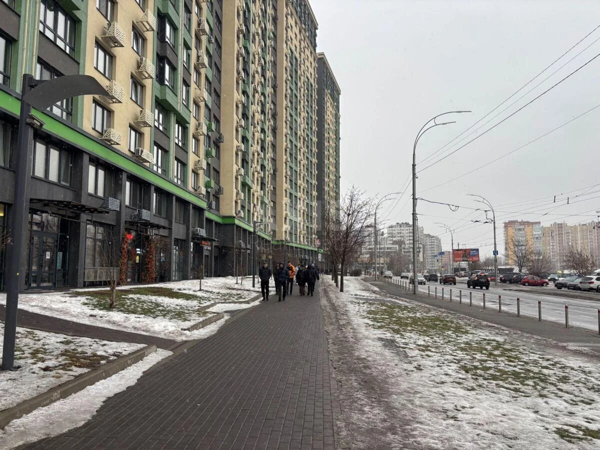 1k apartment vul. Myhajla Maksymovycha 32
