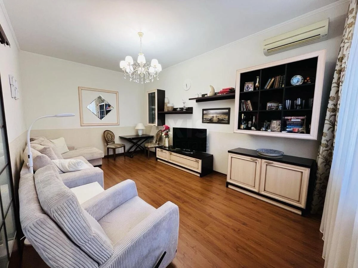 3k apartment pr-t Volodimira Іvasyuka 6627281