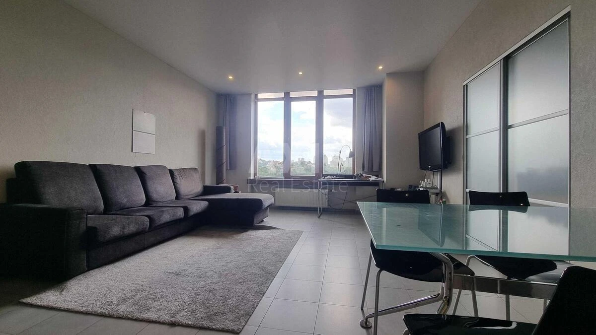 1k apartment vul. Zhyljans'ka 59714500