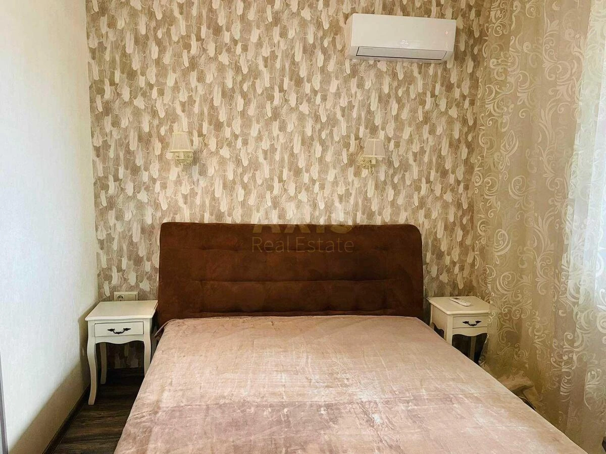 1k apartment vul. Kondratjuka Jurija 16049710