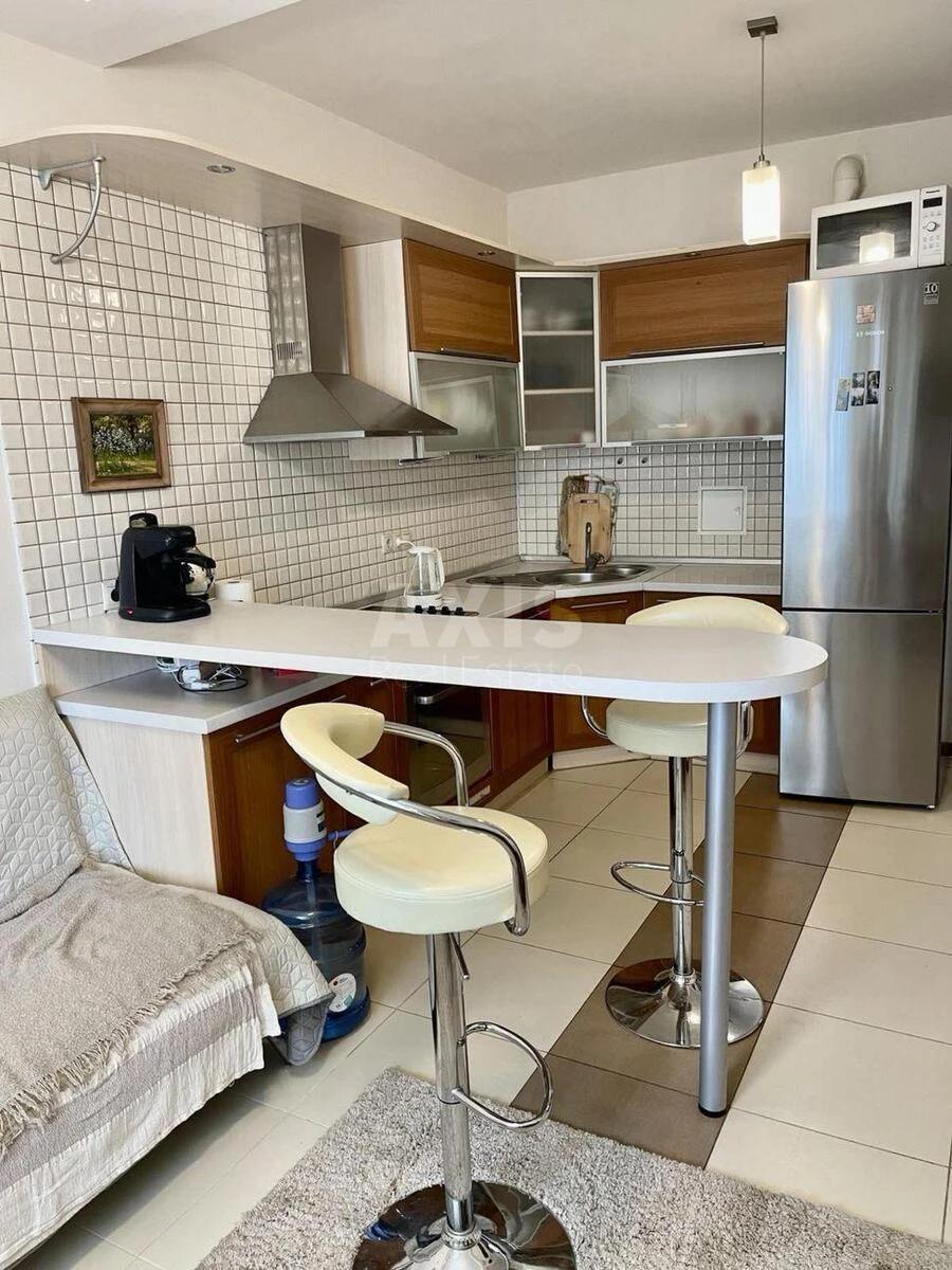 1k apartment vul. Vasyl'kivs'ka 3765664