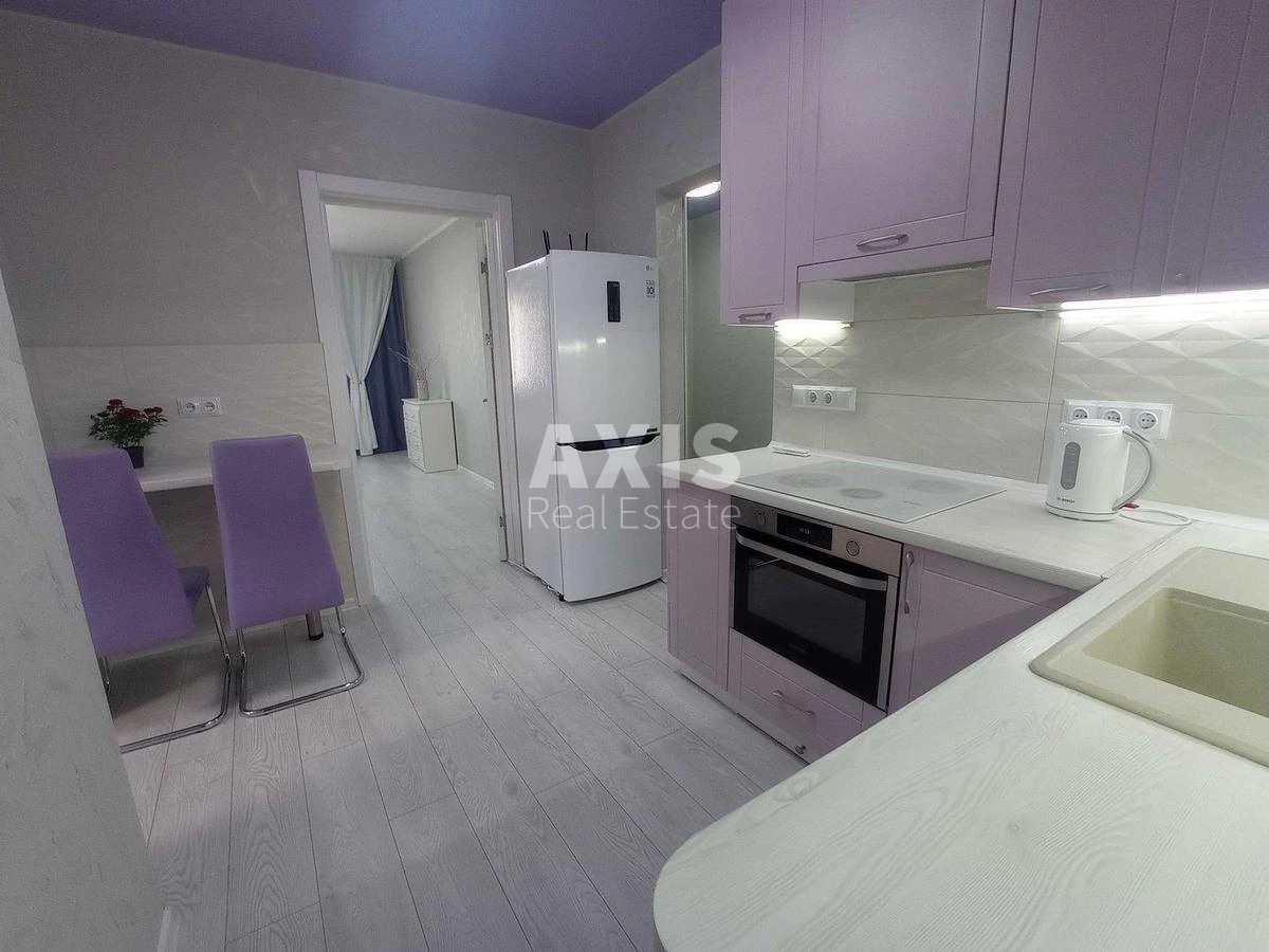 2k apartment pr-t Glushkova Akademika 643572