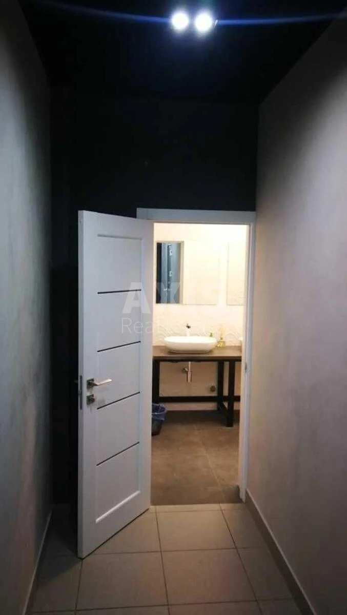 Trade object vul. Surykova 3А, 330m2674243