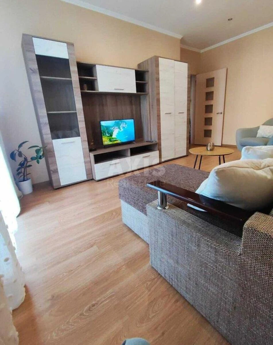 1к квартира ул. Кавалеридзе Ивана 9698711