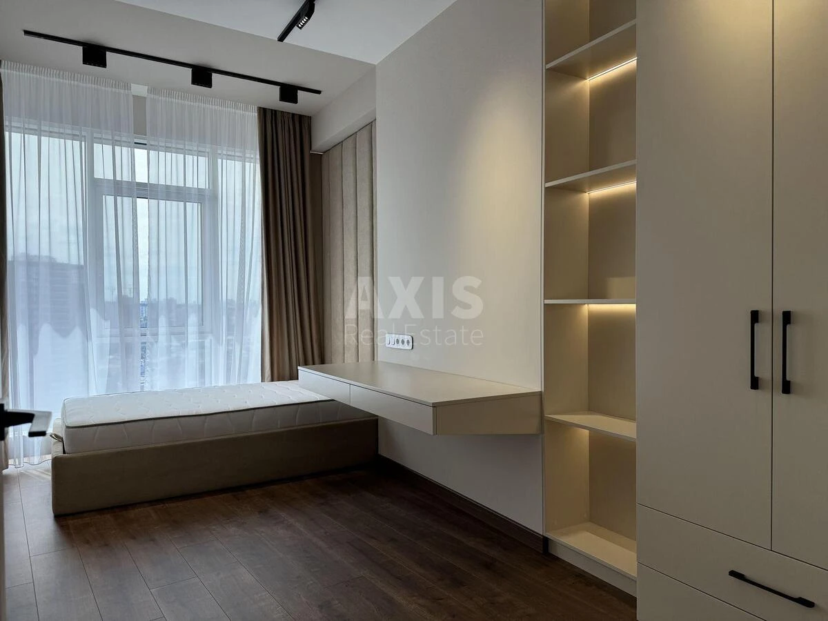 4k apartment vul. Buslivs'ka 12647719