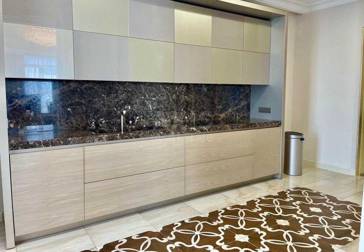 4k apartment vul. Mazepy Ivana 11Б648090