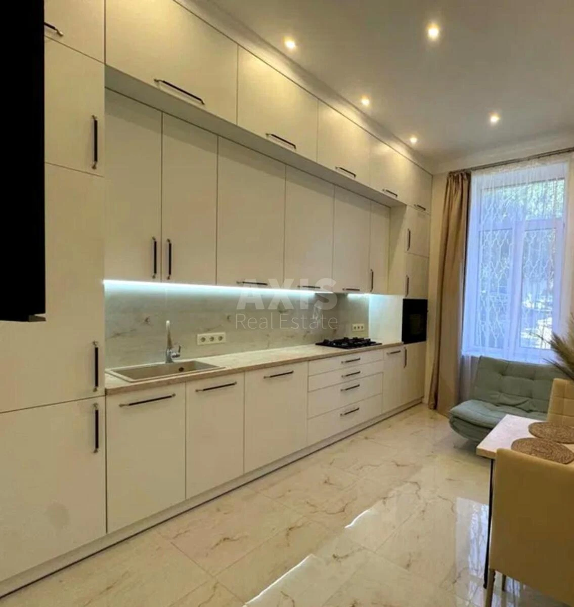 3k apartment vul. Tarasivs'ka 8618030