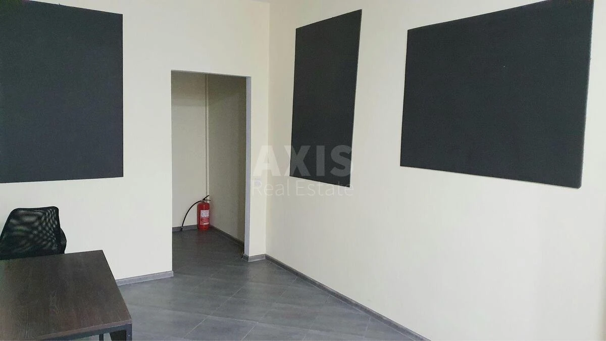 Office vul. Jevgena Konoval'cja 32Г, 145m2681632