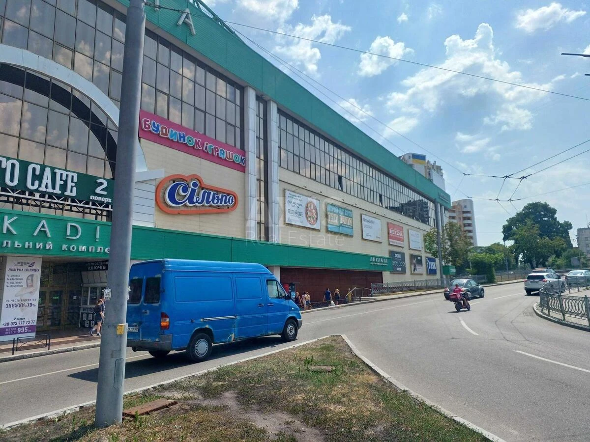 Office vul. Borshhagivs'ka 154А, 561m2649700