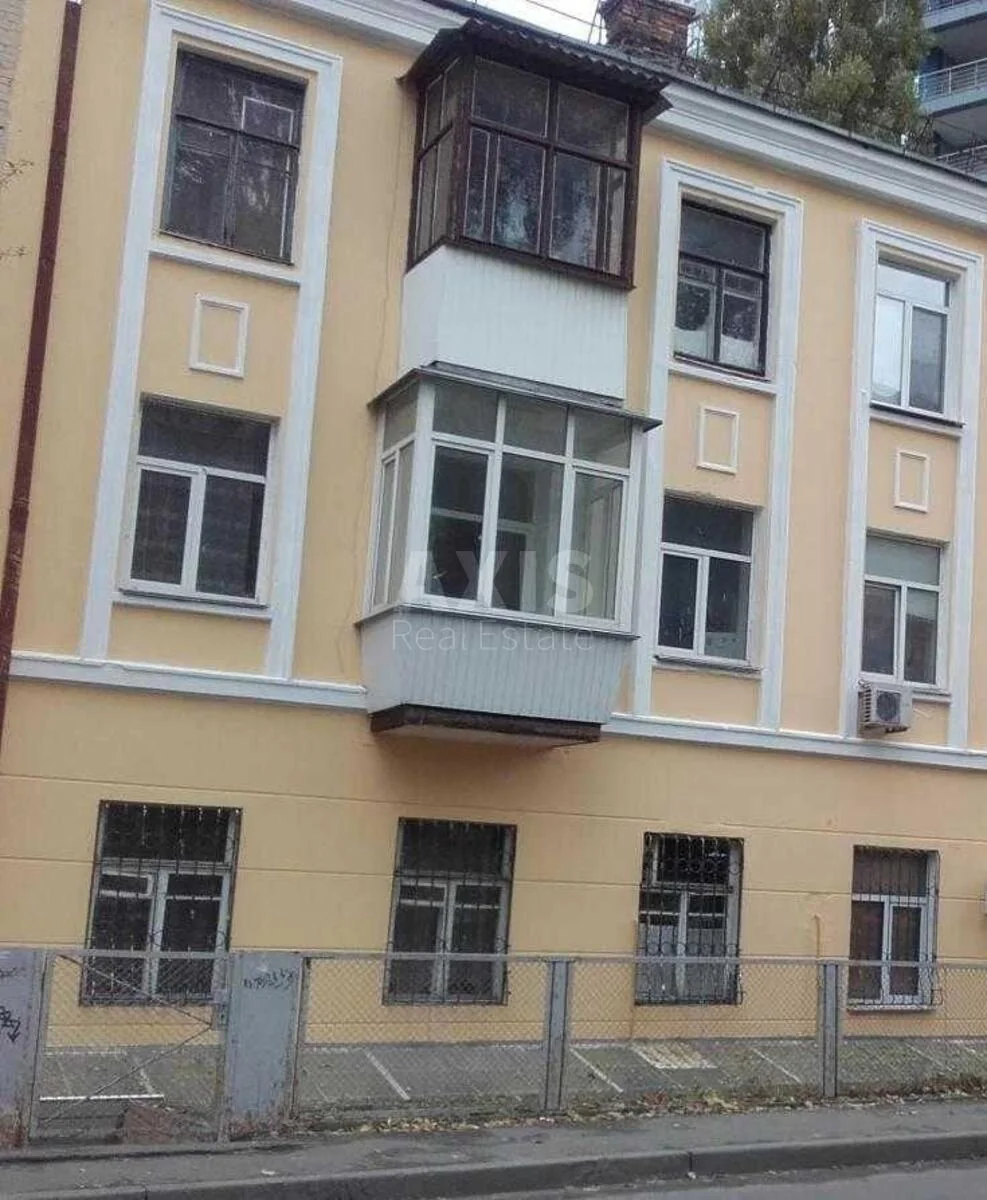 Trade object vul. Kudri Ivana 9, 100m2