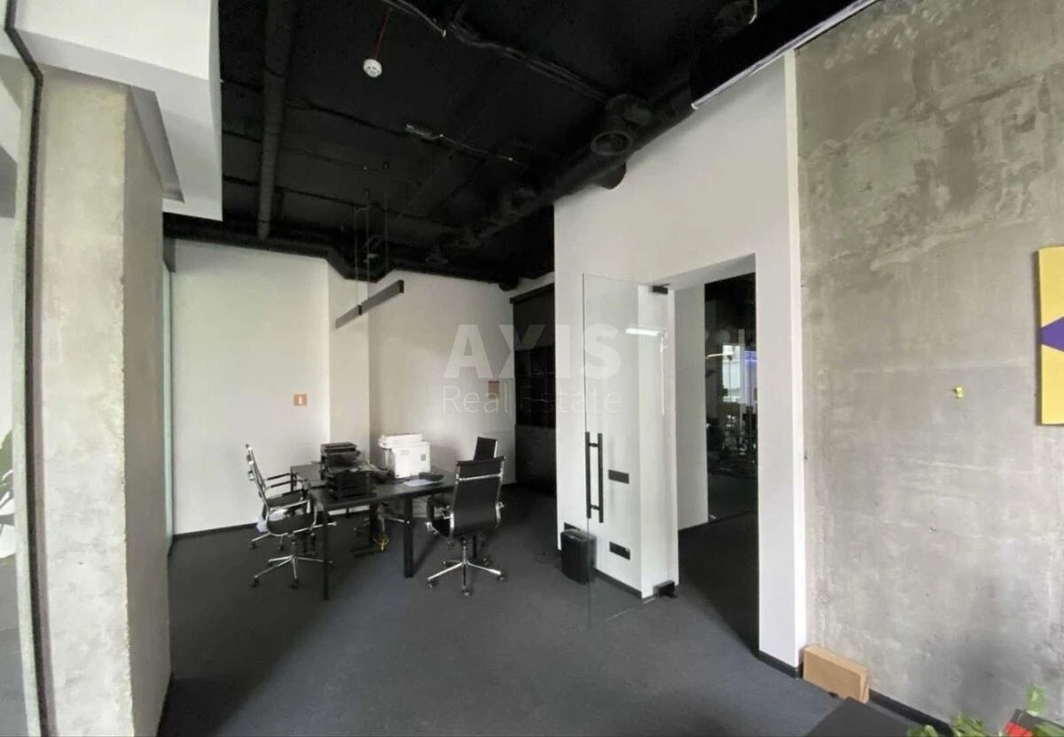 Office vul. Antonovycha 74, 680m2634374