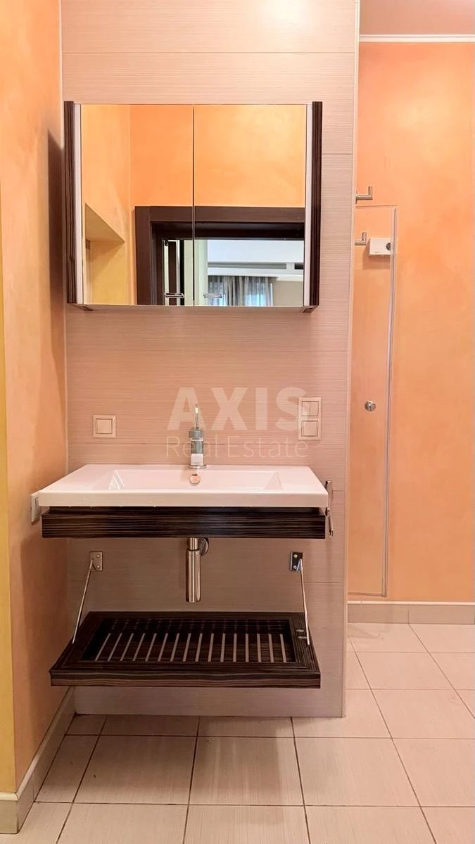 1к квартира ул. Евгения Коновальца 32Б7014914