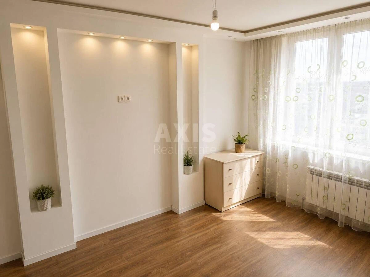 2к квартира ул. Чавдар Елизаветы 1716621