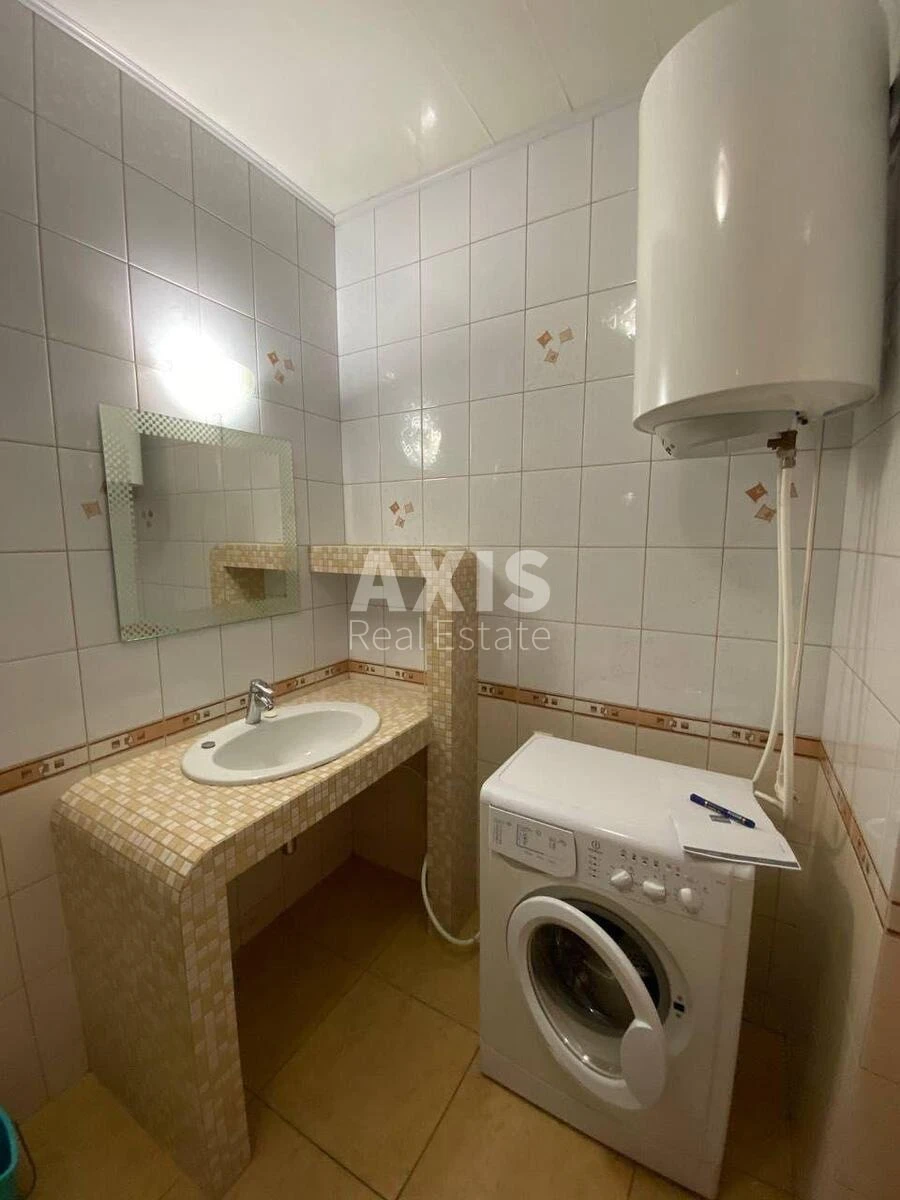 1k apartment vul. Kurs'ka 13Е6158010