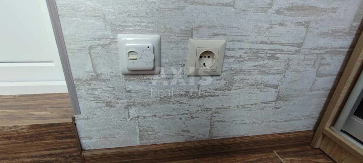 1k apartment vul. Kondratjuka Jurija 1604977