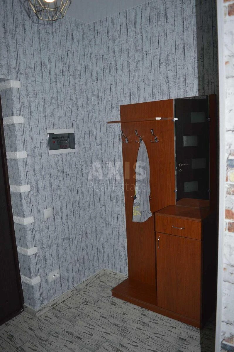 1k apartment vul. Radystiv 327197415
