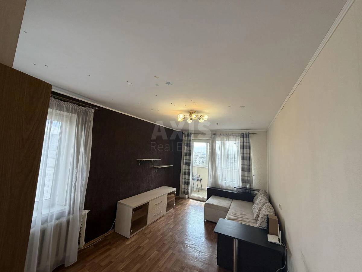 3к квартира ул. Булаховского Академика 30Б674652