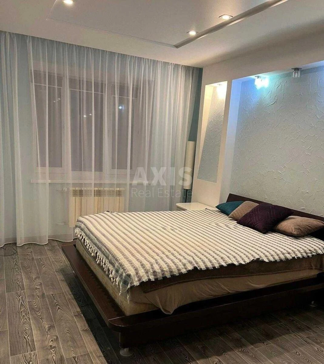 3k apartment vul. Vyshnjakivs'ka 13647295