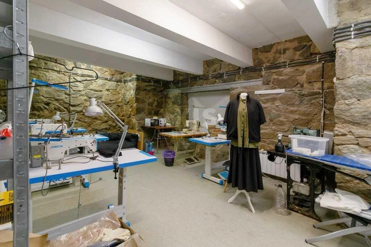 Trade object pr-t Berestejskij 30, 146m2646473