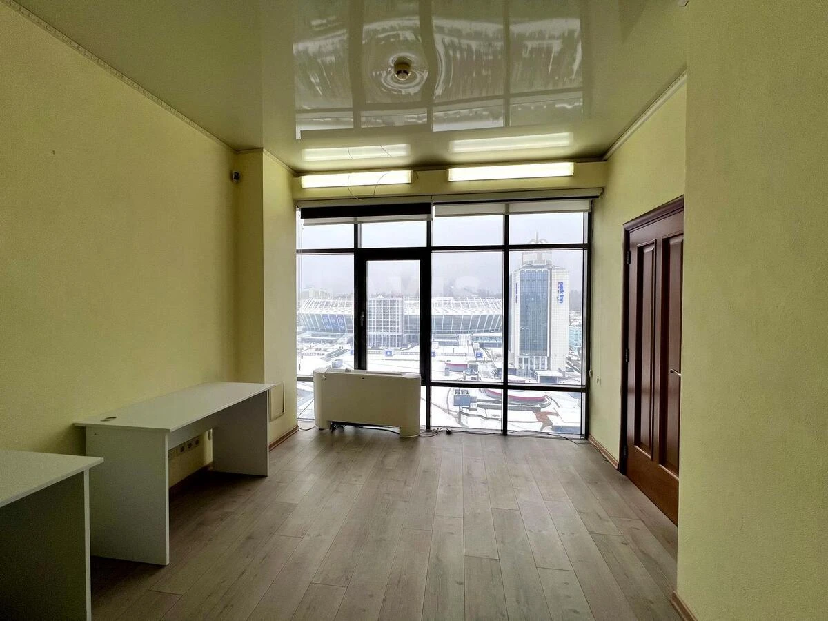 Office vul. Velyka Vasyl'kivs'ka 72, 194m26925921