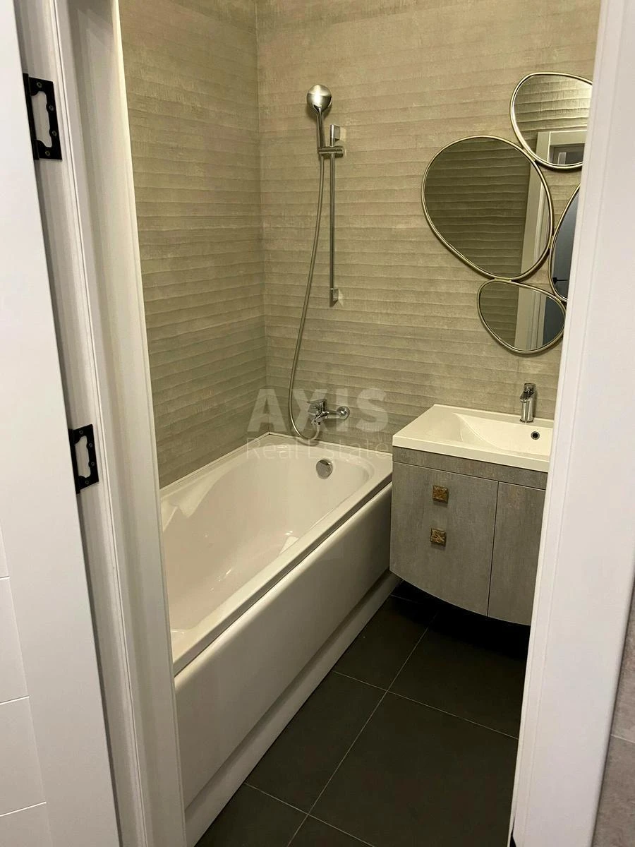 1k apartment vul. Kudri Ivana 3А6439011