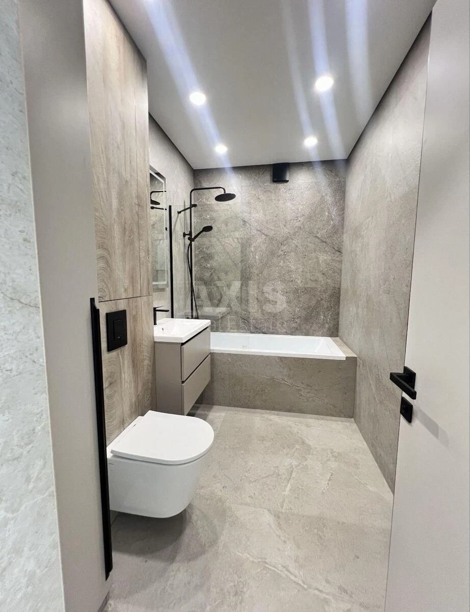 1k apartment prov. Uzhgorods'kyj 4/1693098